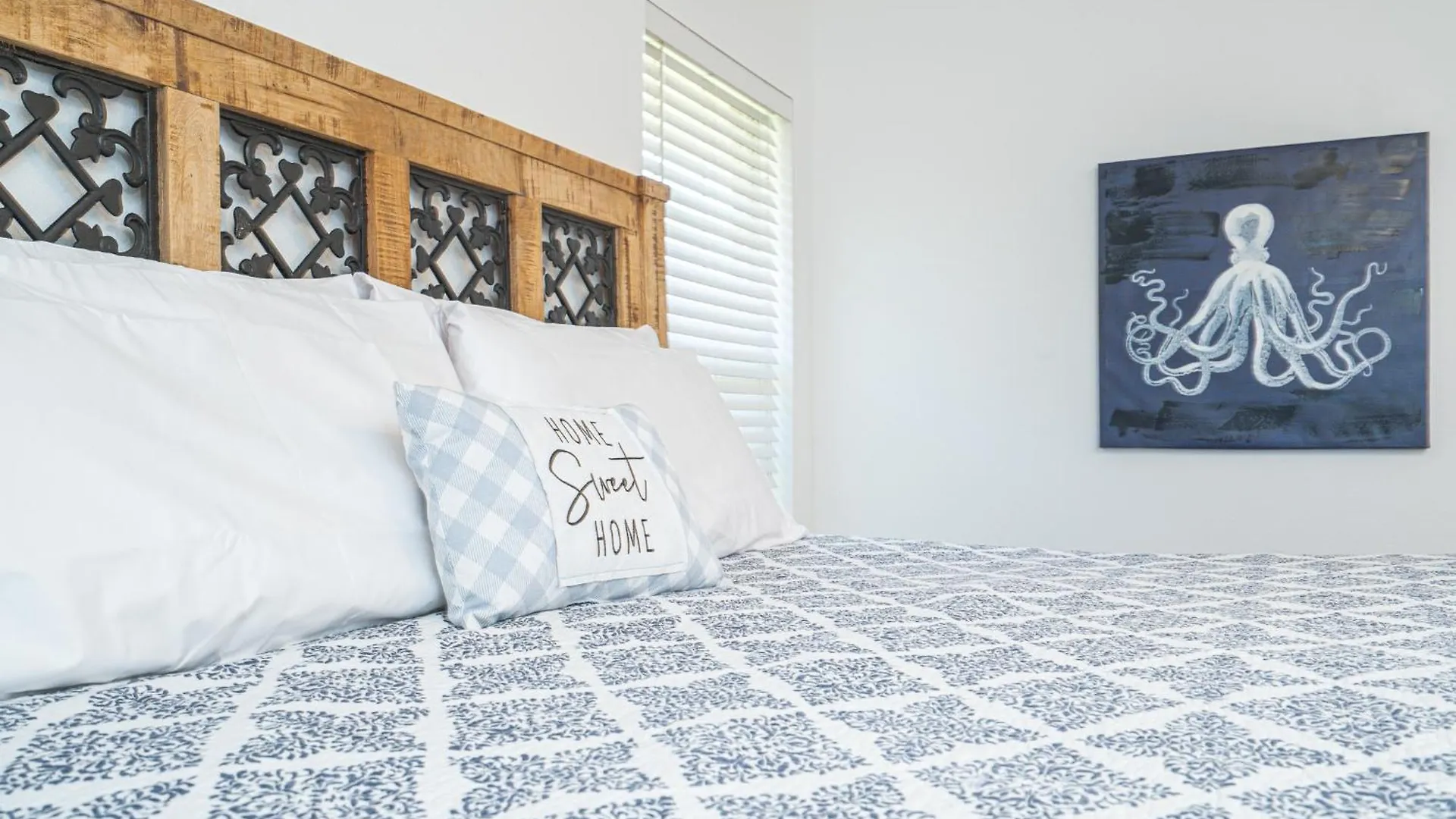 Windstarr Destin- Golf Cart Included, One Level, Close To Beach, Pet Friendly Destin