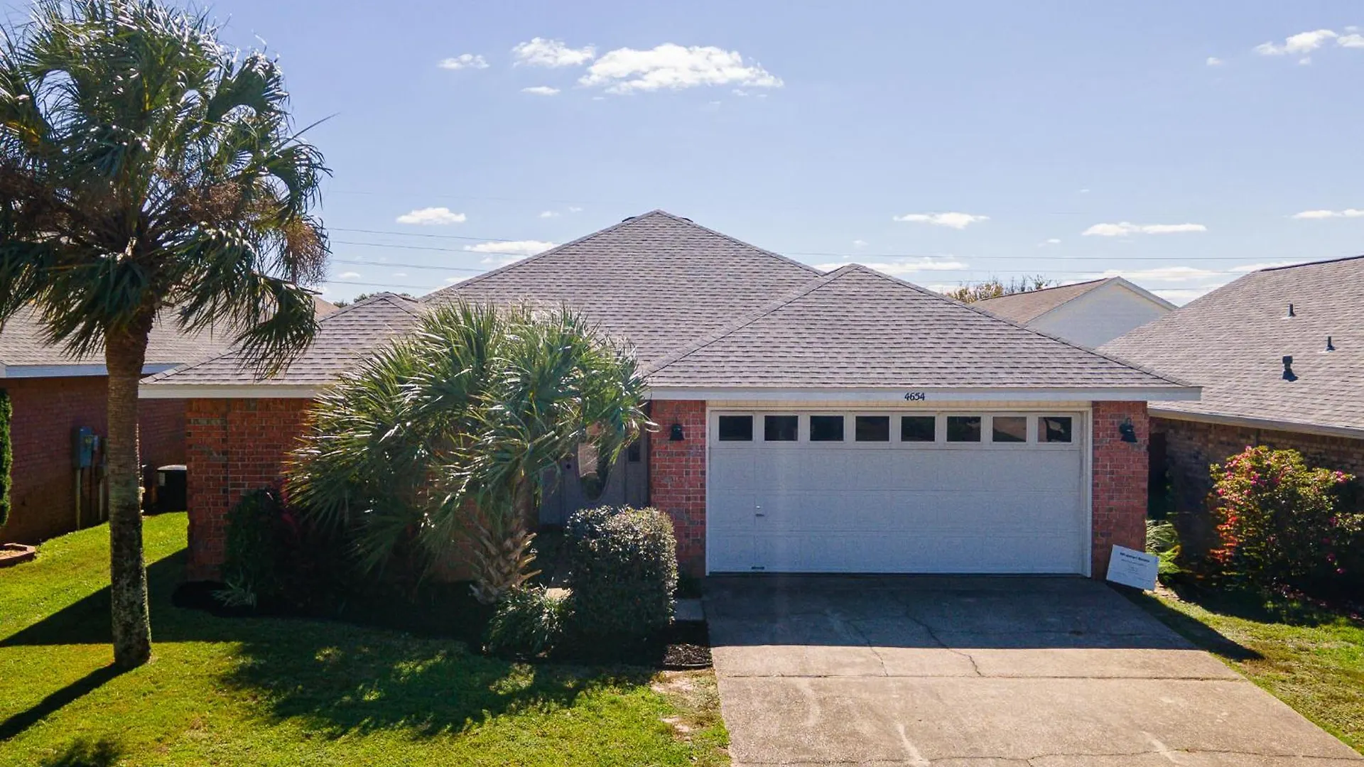 Windstarr Destin- Golf Cart Included, One Level, Close To Beach, Pet Friendly